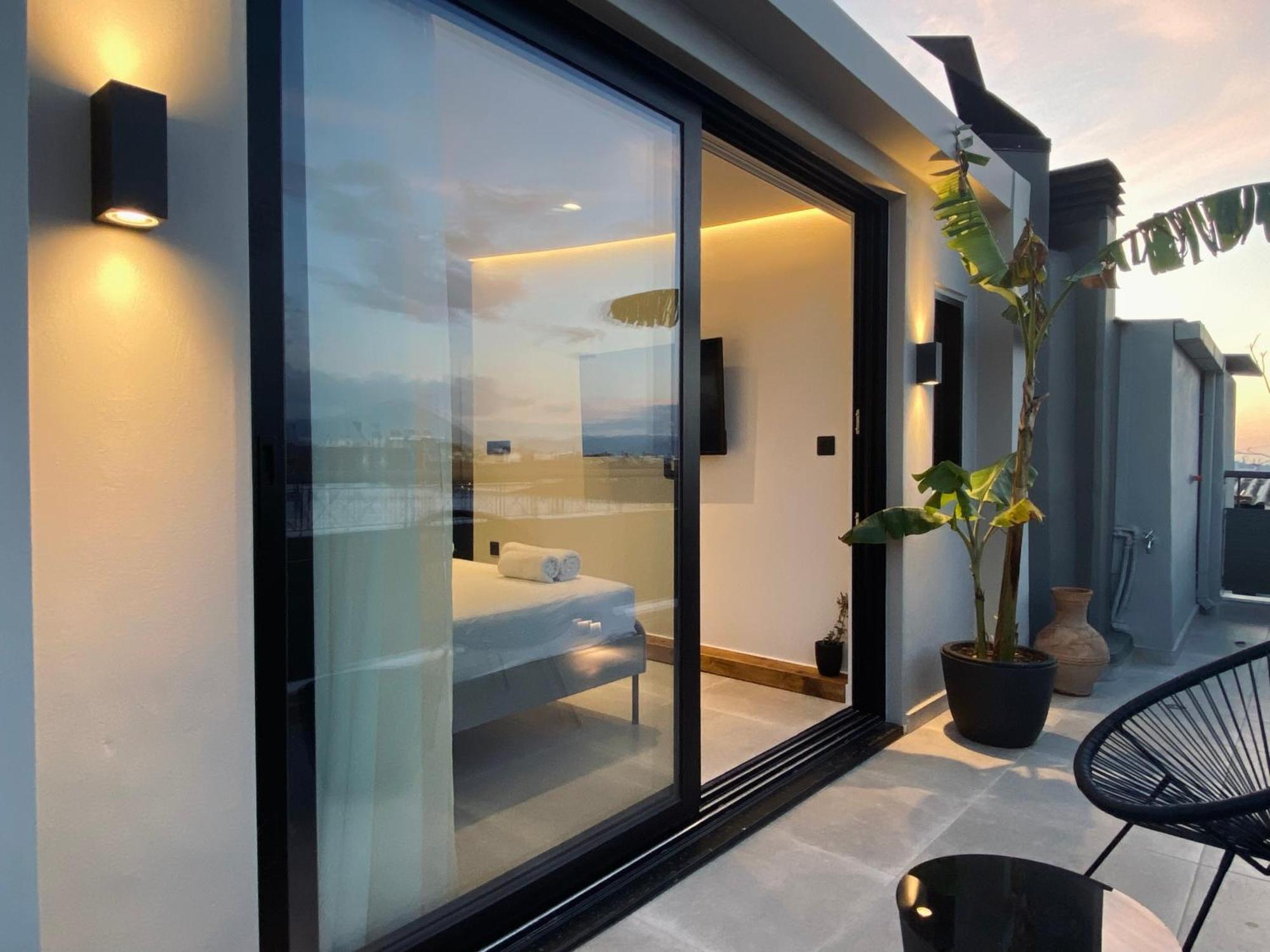 Apartamento Hyperion Penthouse Patras Exterior foto